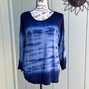 Style & co blue tie dye look top. Size petite Large.